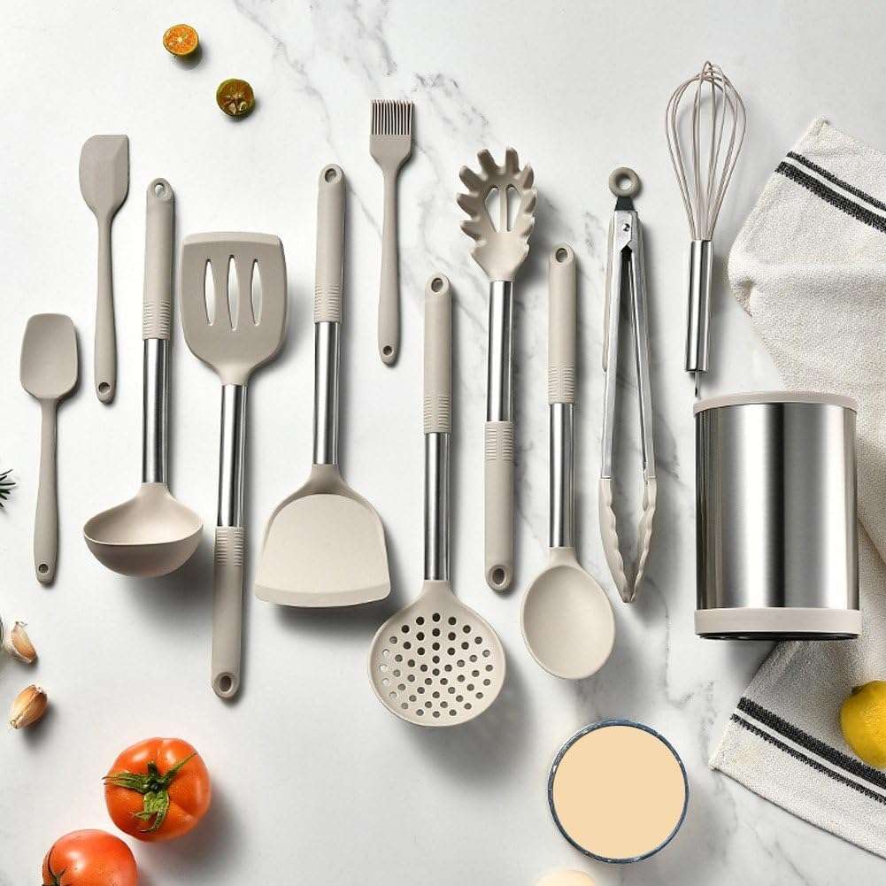 Set Utensili 12 pezzi - MercatoneSmart.it