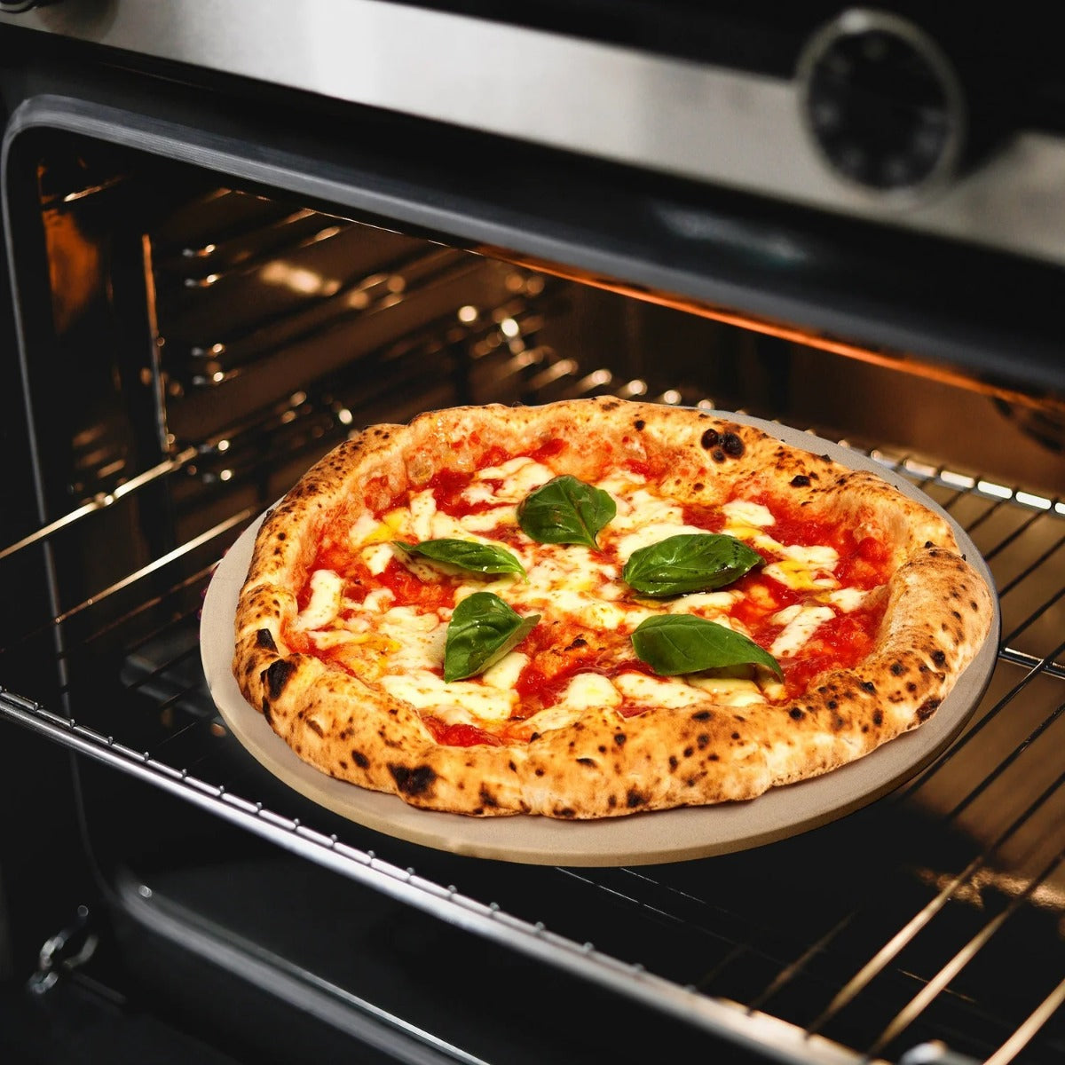 Pietra refrattaria per pizza con taglia pizza